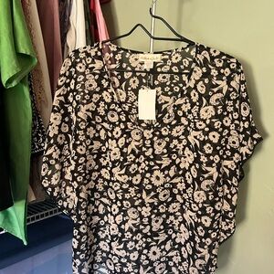 Belle Du Jour Black and Cream Floral Blouse